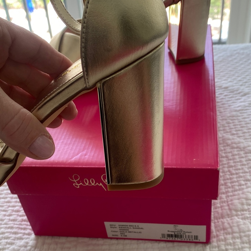 Lilly Pulitzer Metallic Gold Heels - Picture 5 of 7